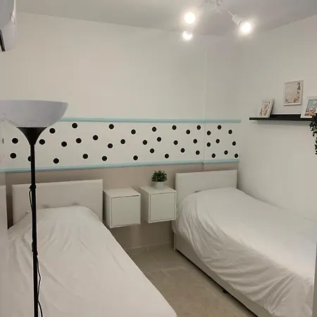 Caesar Resort Apartment * Trikomo